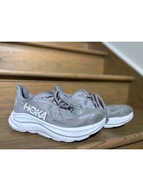 Hoka Clifton 9 Gray Running Shoes Size 9